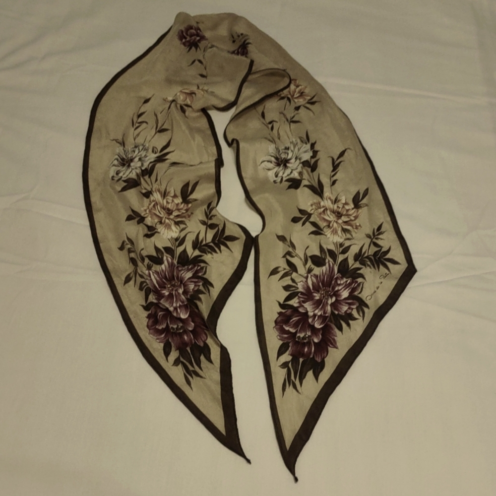 Vintage Oscar de la Renta scarf